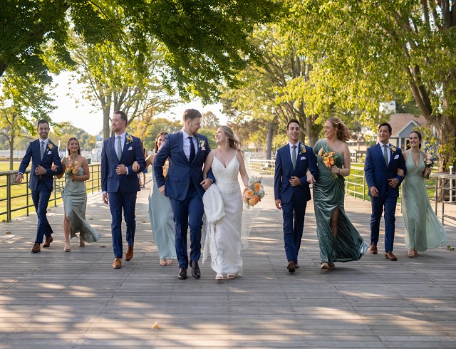 BountifulBlooms-Flower - Natalie and Austin